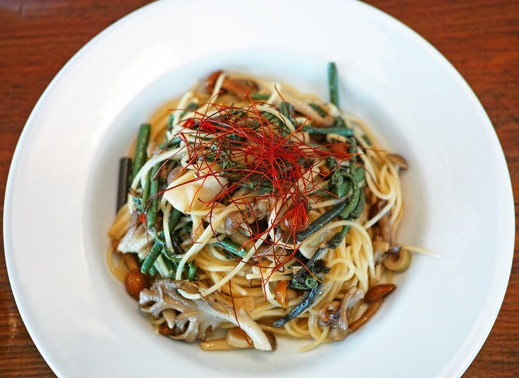 Spaghettis aux Champignons et Légumes