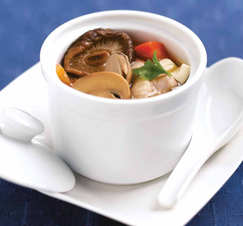 soupe-aux-trois-champignons-et-poulet